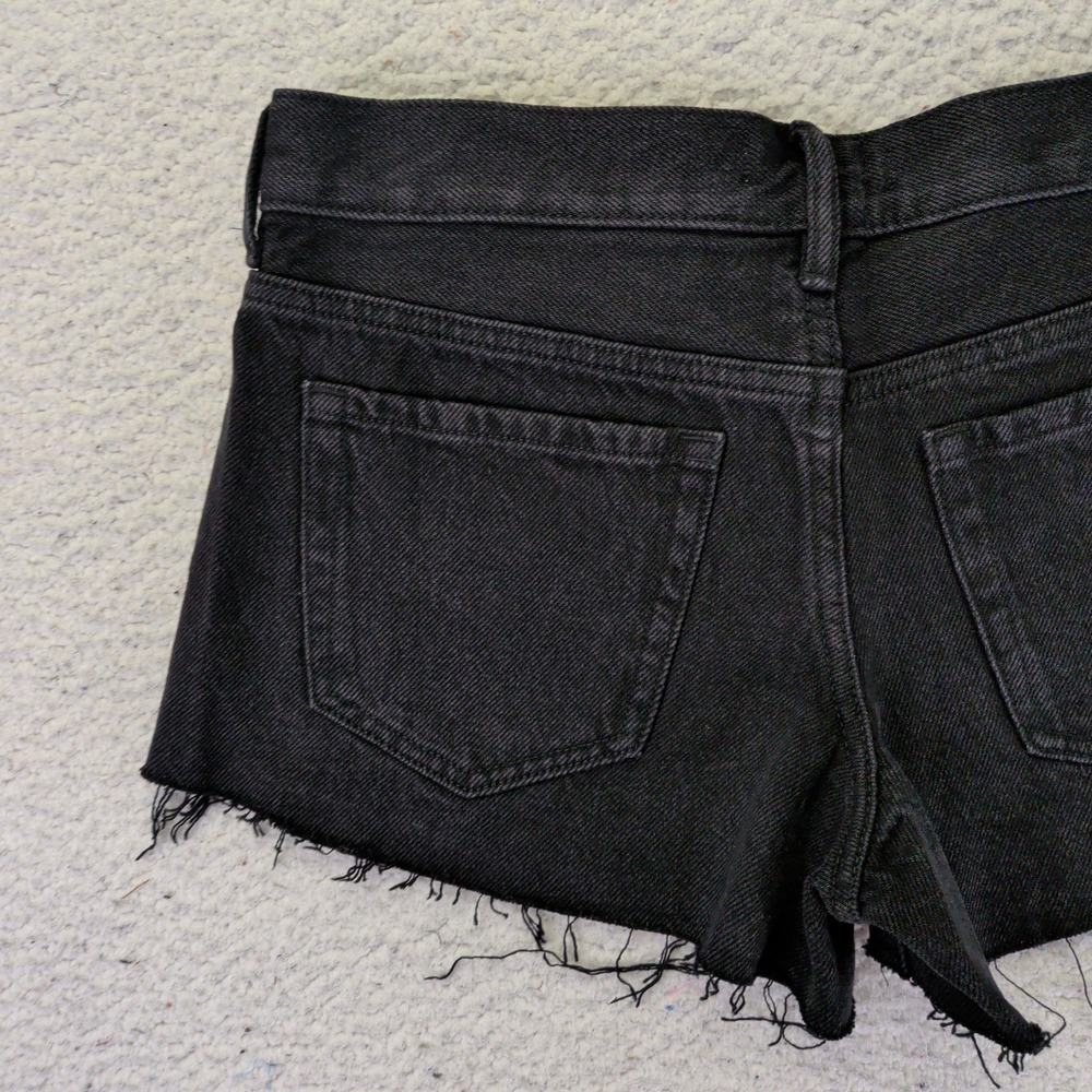 PacSun Womens Low Rise Short‎ Black Denim Cut Off Frayed Hem Size 26 829SP236551 - Picture 8 of 9